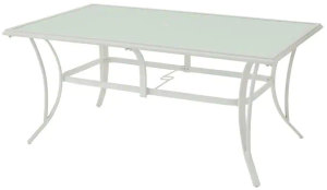 outdoor dining table