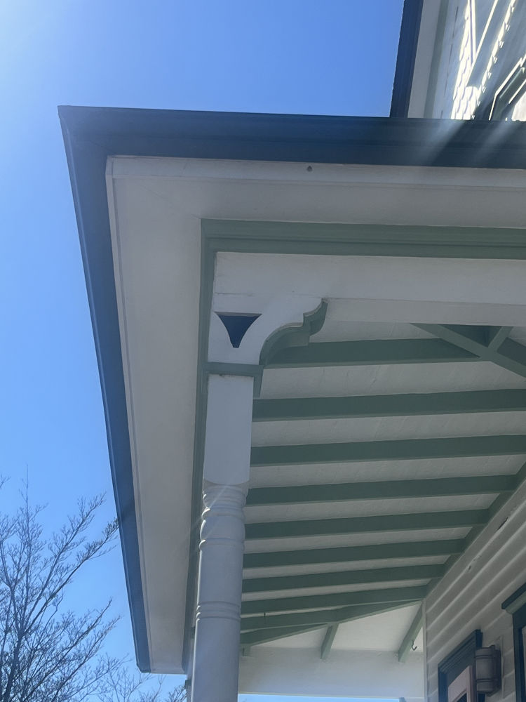 twin corner bracket from side
